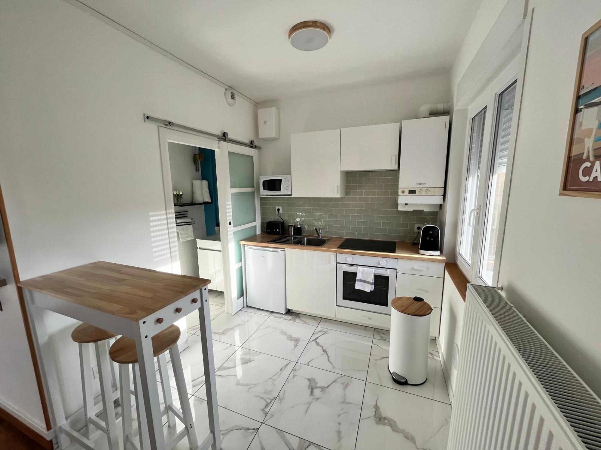 Les Appartements D'Ostende Calais Exterior photo